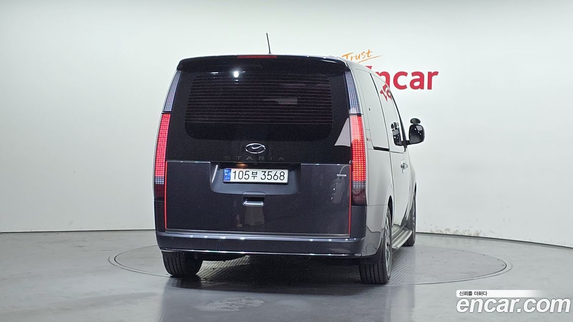 Hyundai Staria 2022