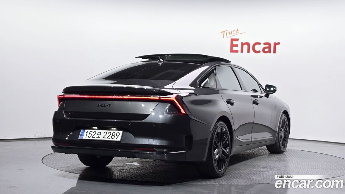 Kia K8 2025