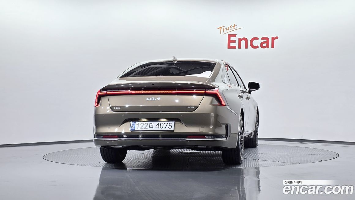 Kia K8 2025