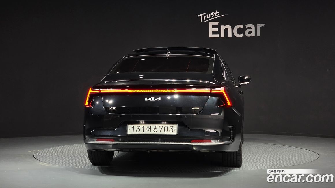 Kia K8 2025