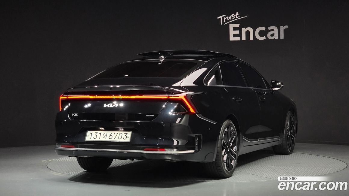 Kia K8 2025