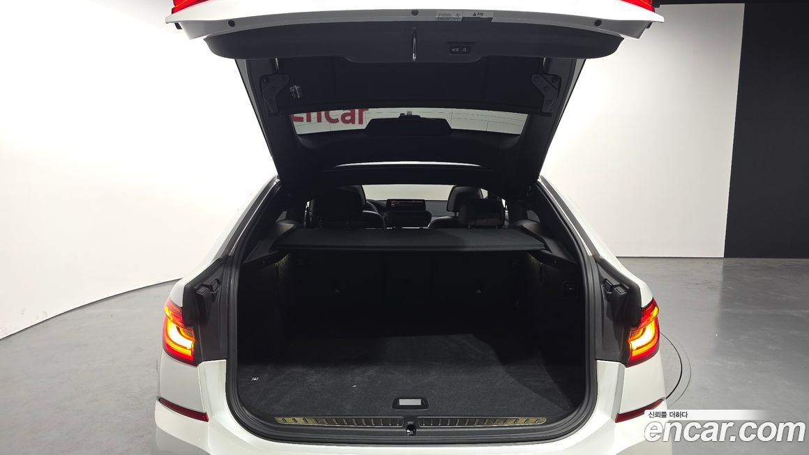 BMW Gran Turismo 2022