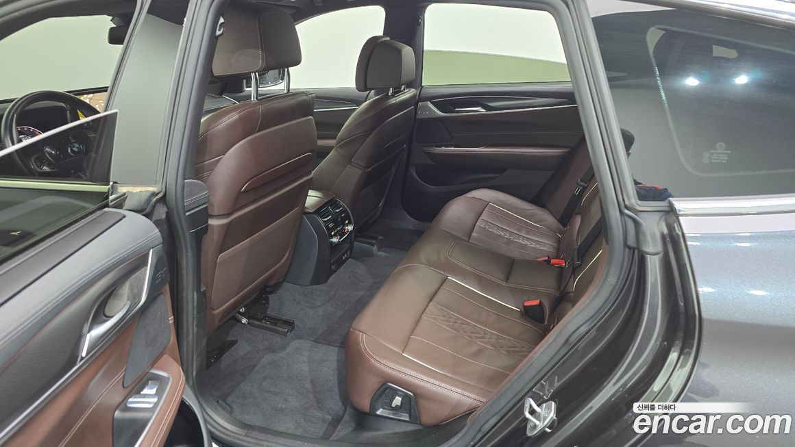 BMW Gran Turismo 2023