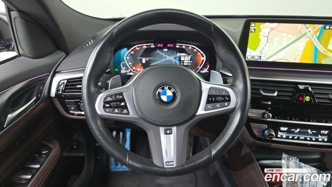 BMW Gran Turismo 2023