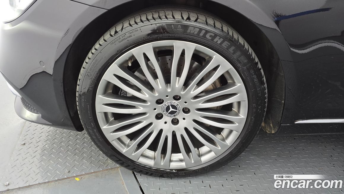 Mercedes-Benz S-Class 2018