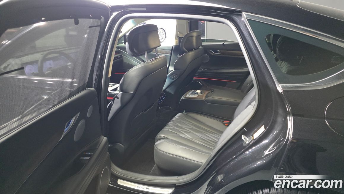 Genesis G80 2025