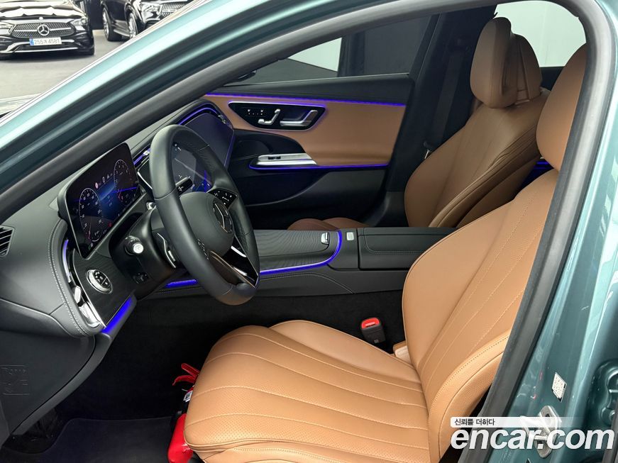 Mercedes-Benz E-Class 2025