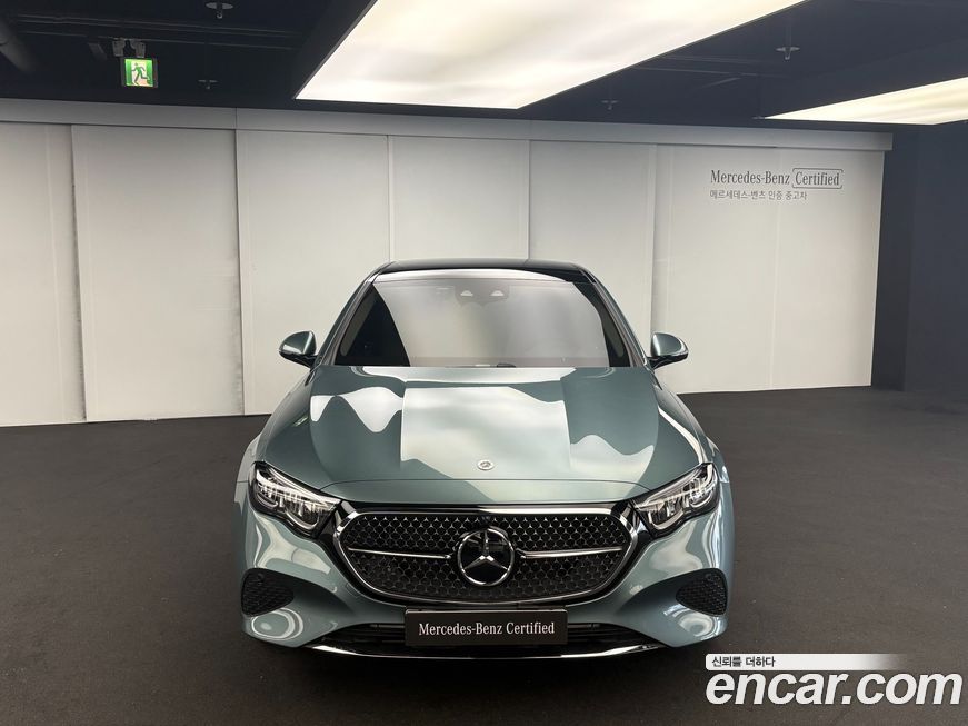 Mercedes-Benz E-Class 2025