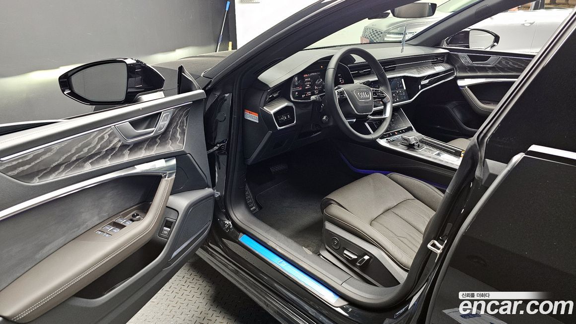 Audi A7 2025