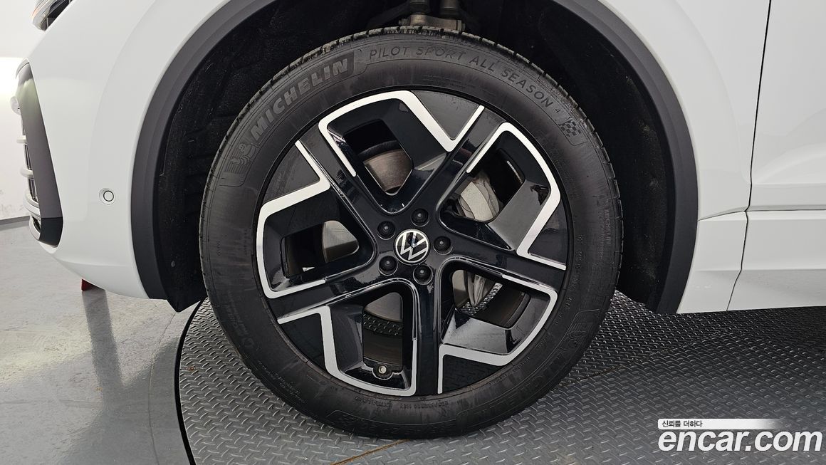 Volkswagen Touareg 2024