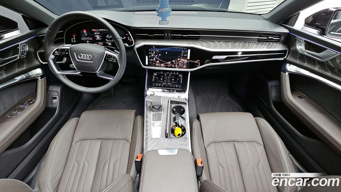 Audi A7 2025