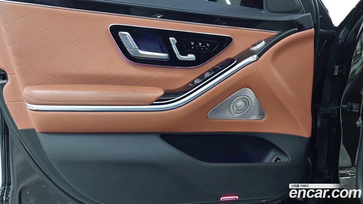 Mercedes-Benz S-Class 2021