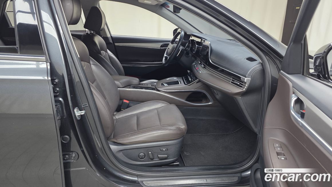 Hyundai Grandeur 2020