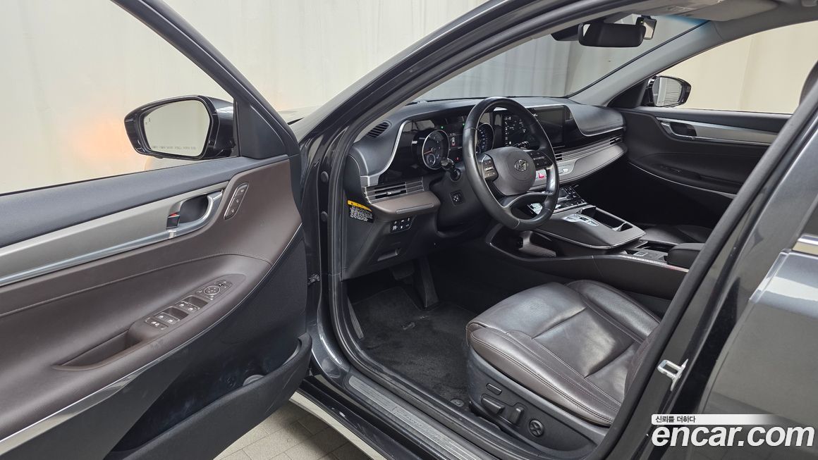 Hyundai Grandeur 2020