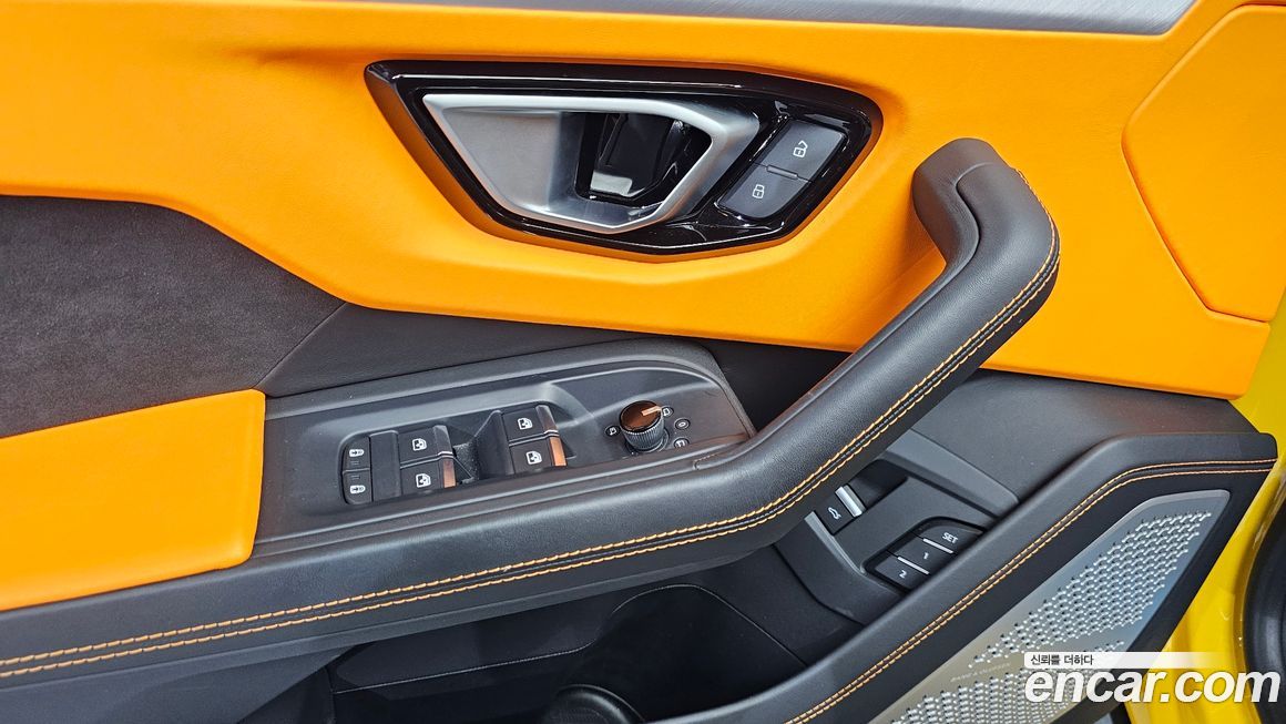 Lamborghini Urus 2022