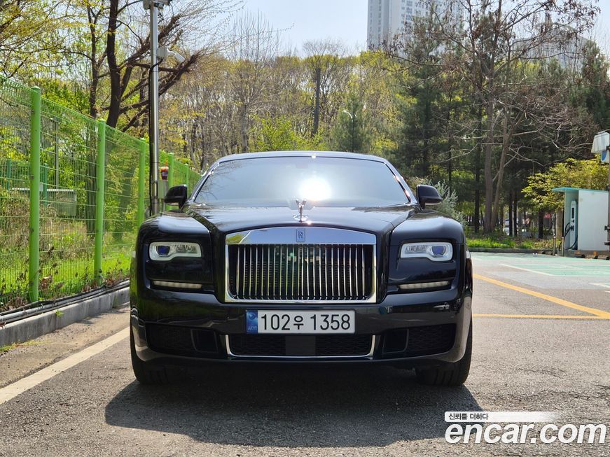 Rolls-Royce Ghost 2016