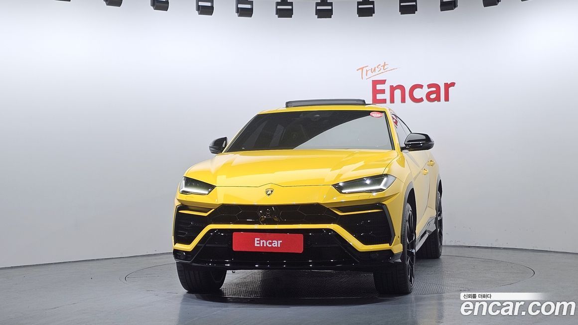 Lamborghini Urus 2022
