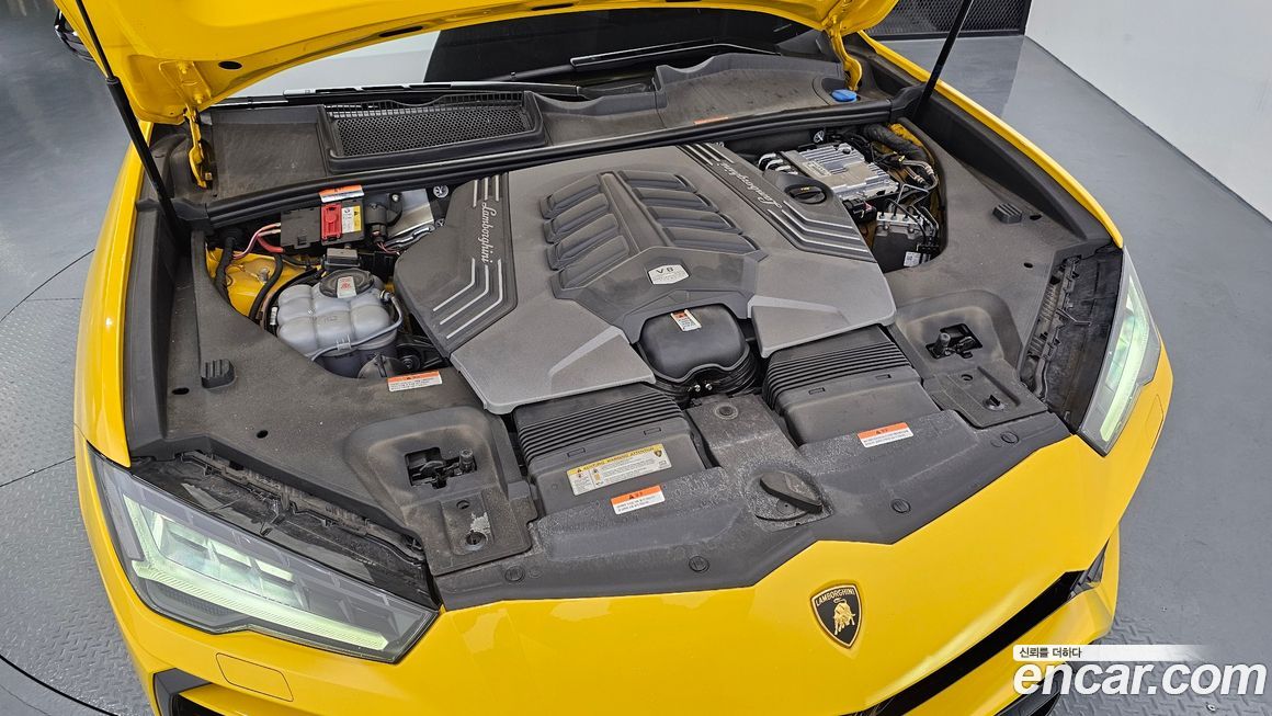 Lamborghini Urus 2022