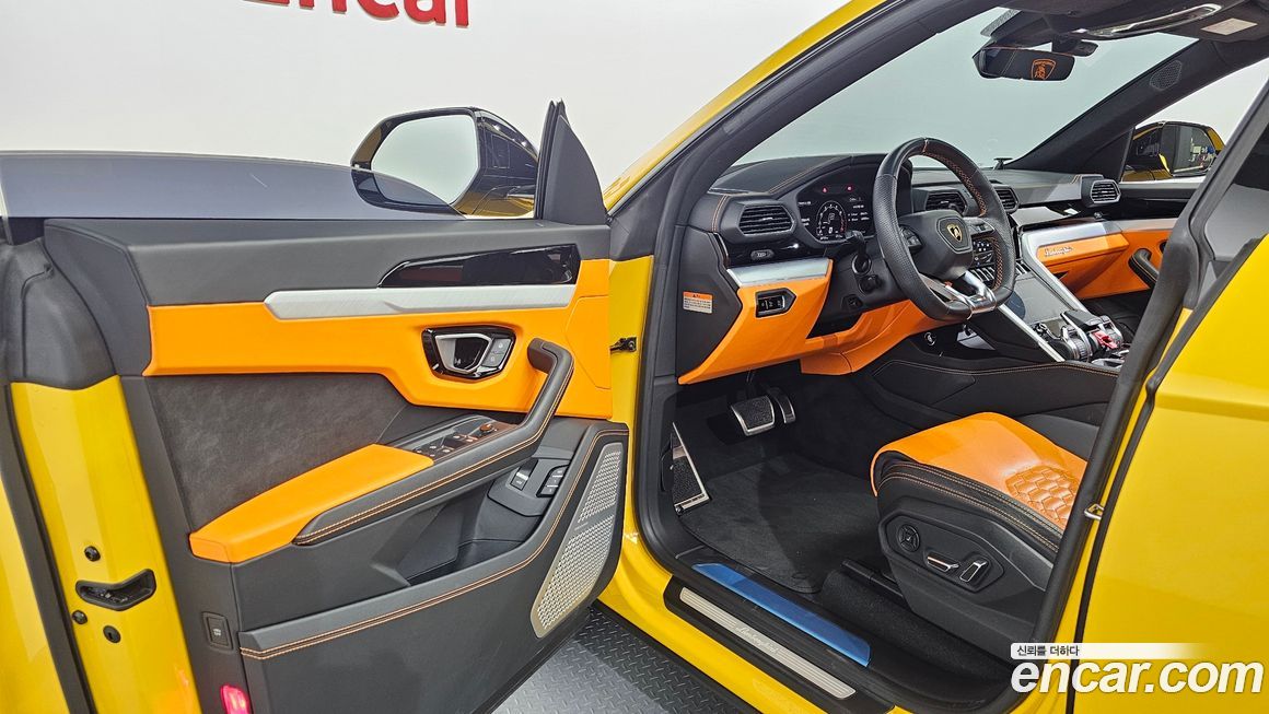 Lamborghini Urus 2022