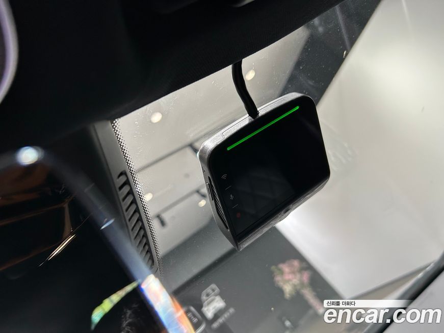 Mercedes-Benz S-Class 2025