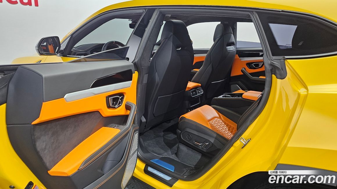 Lamborghini Urus 2022