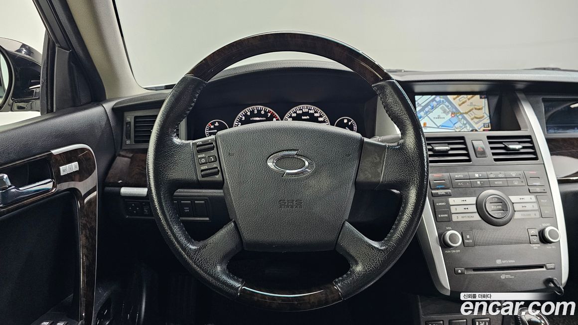 Renault-KoreaSamsung SM7 2011