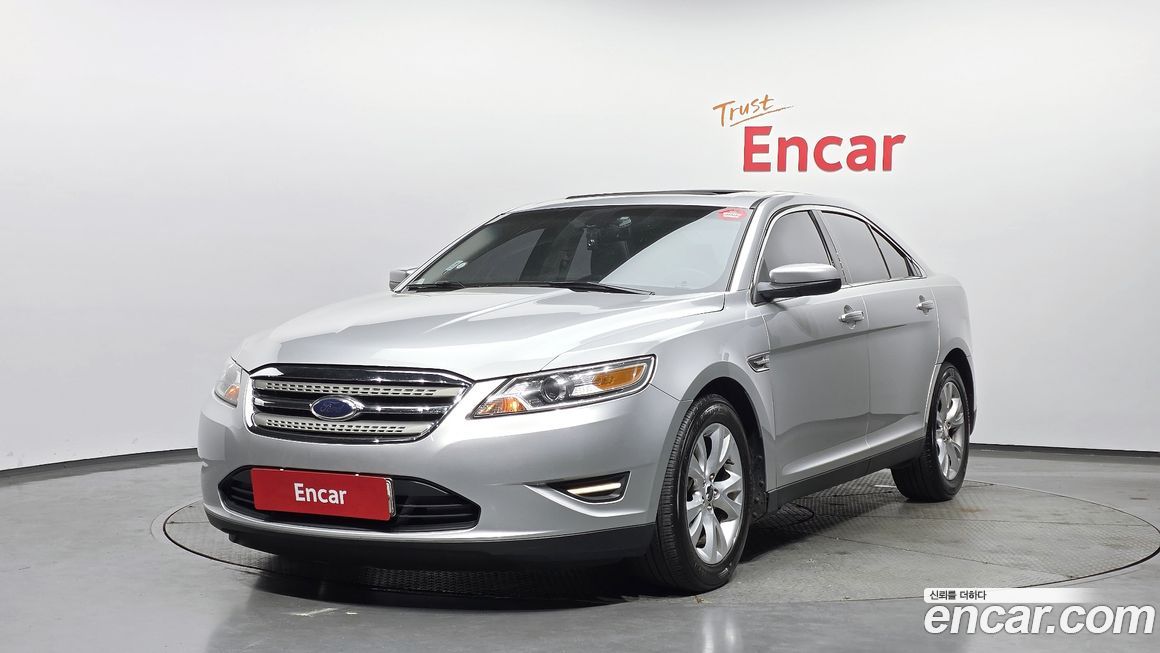 Ford Taurus 2011