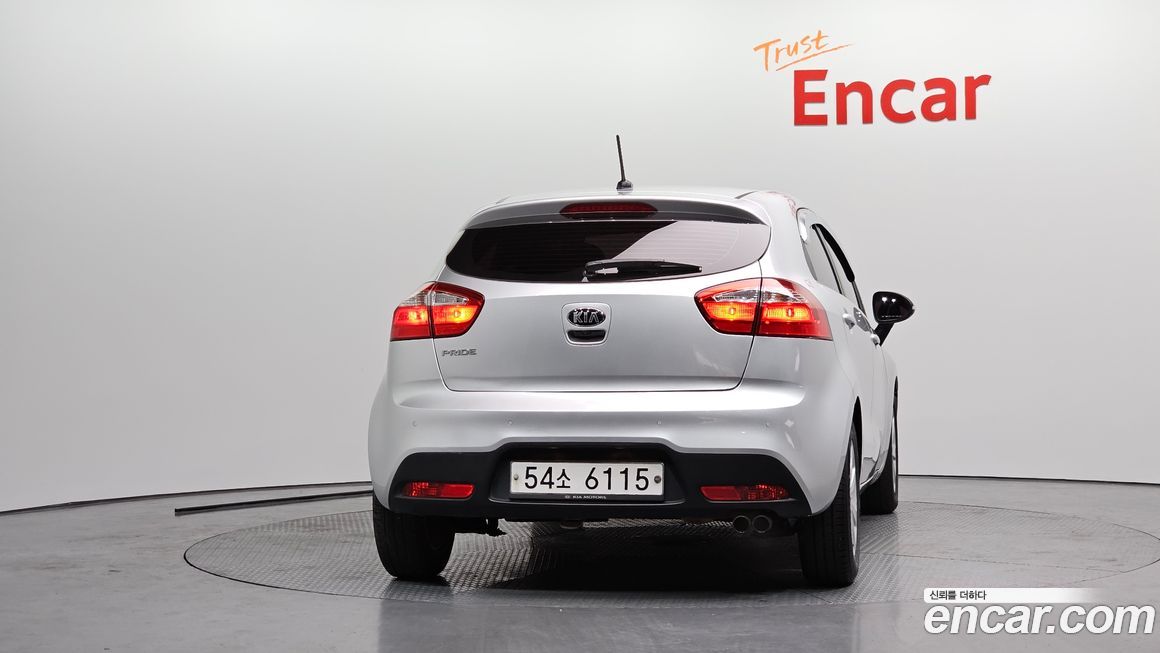 Kia pride 2014
