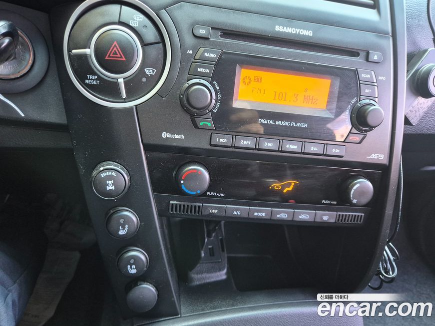 KG_Mobility_Ssangyong KORANDO 2013