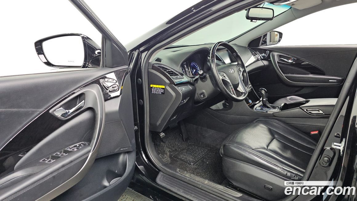 Hyundai Grandeur 2015