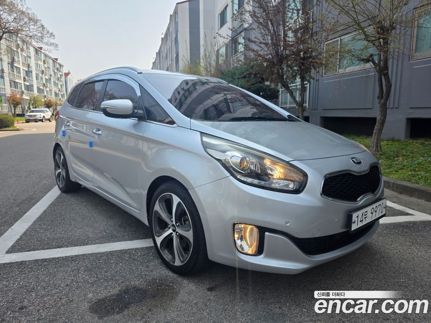 Kia Carens 2016
