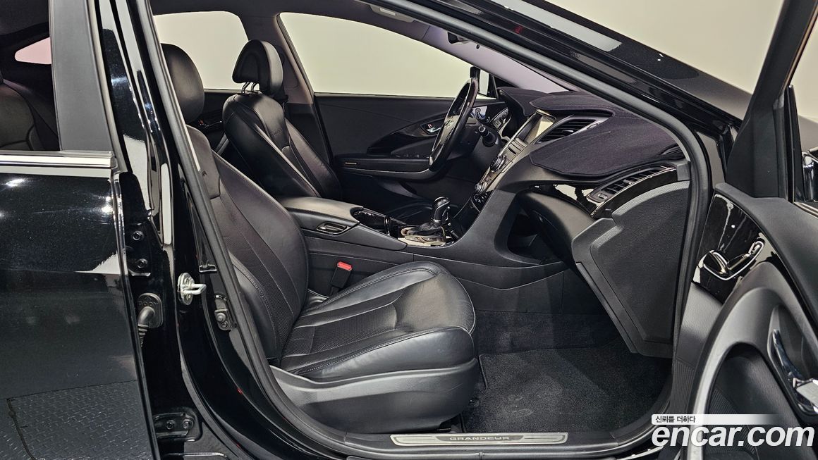 Hyundai Grandeur 2012