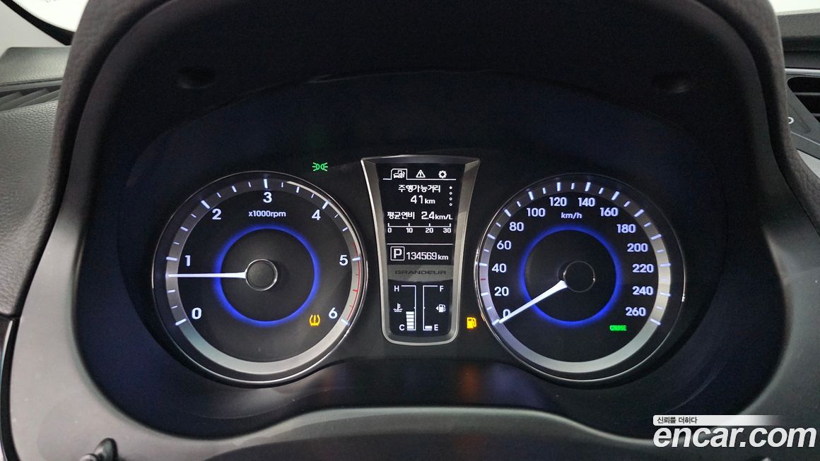 Hyundai Grandeur 2015