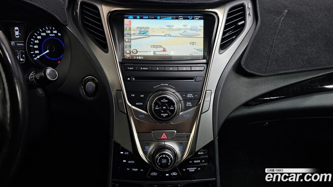 Hyundai Grandeur 2012