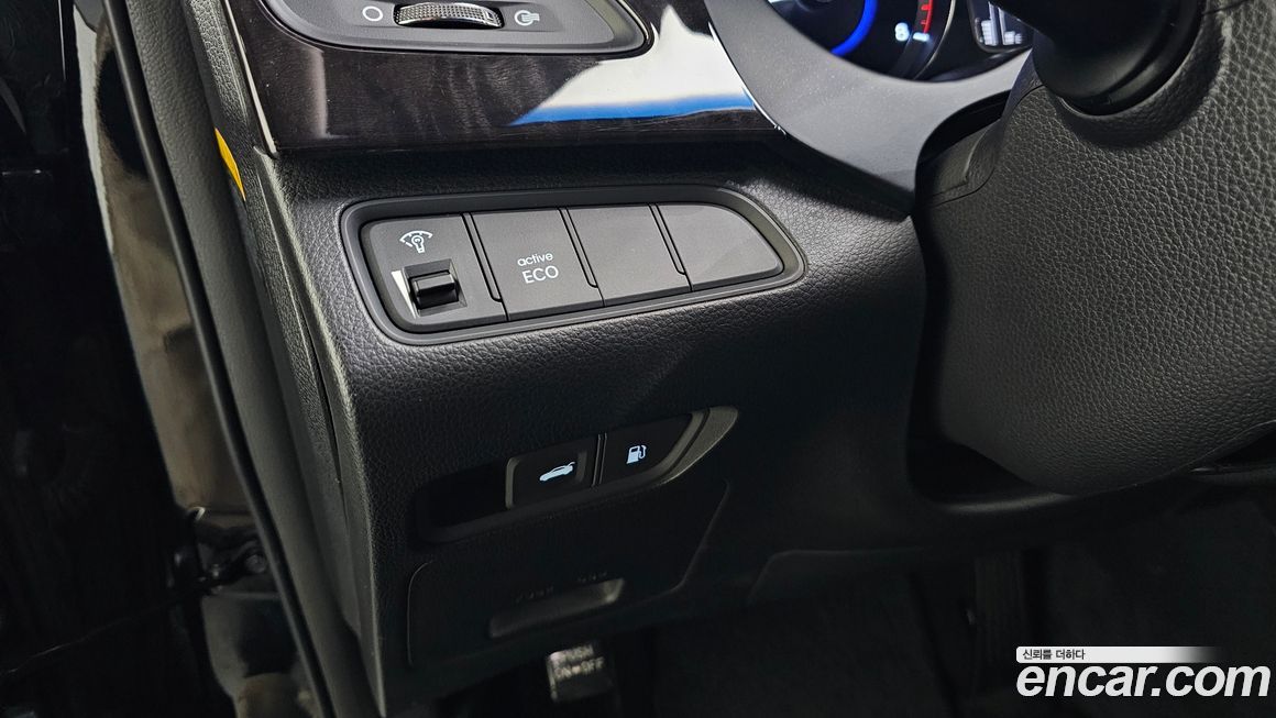 Hyundai Grandeur 2012