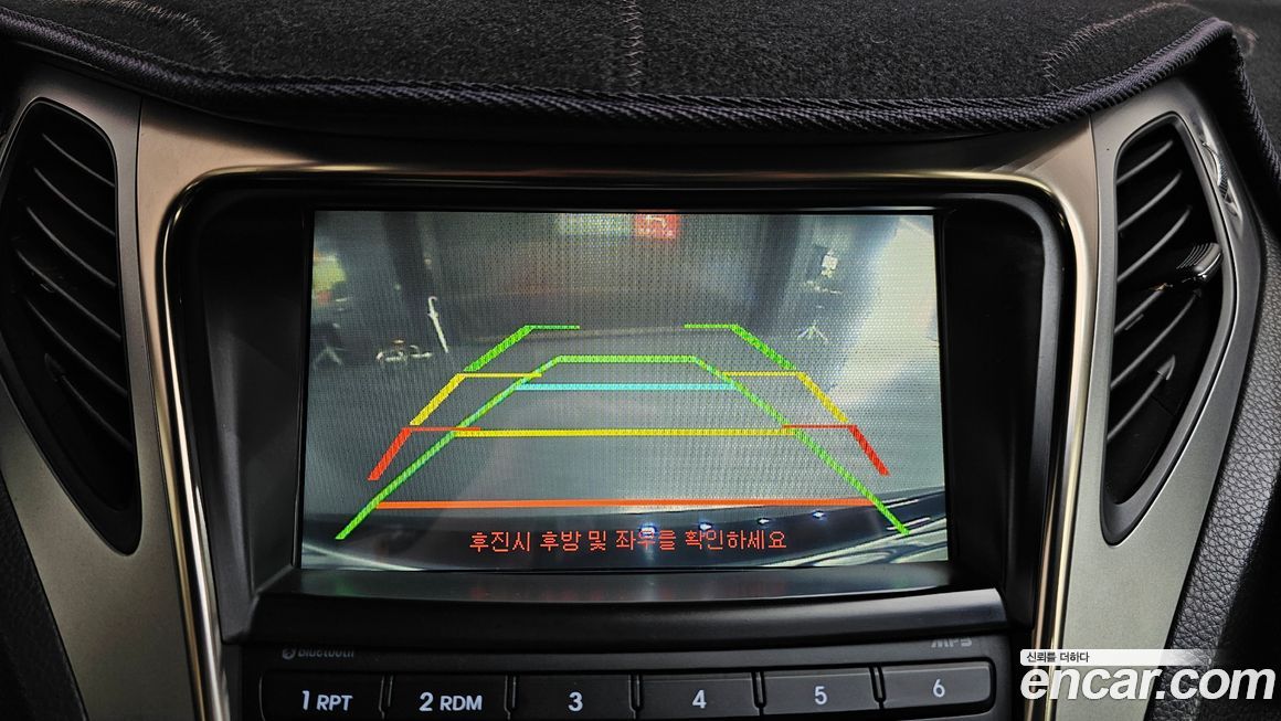 Hyundai Grandeur 2012