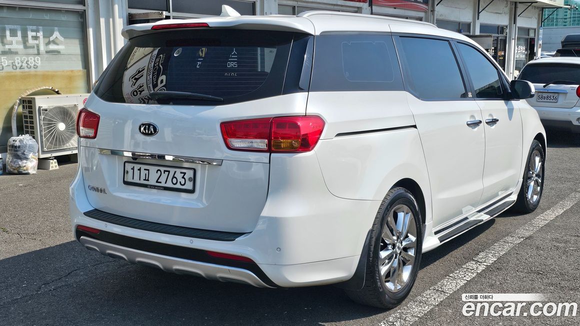 Kia Canival 2016
