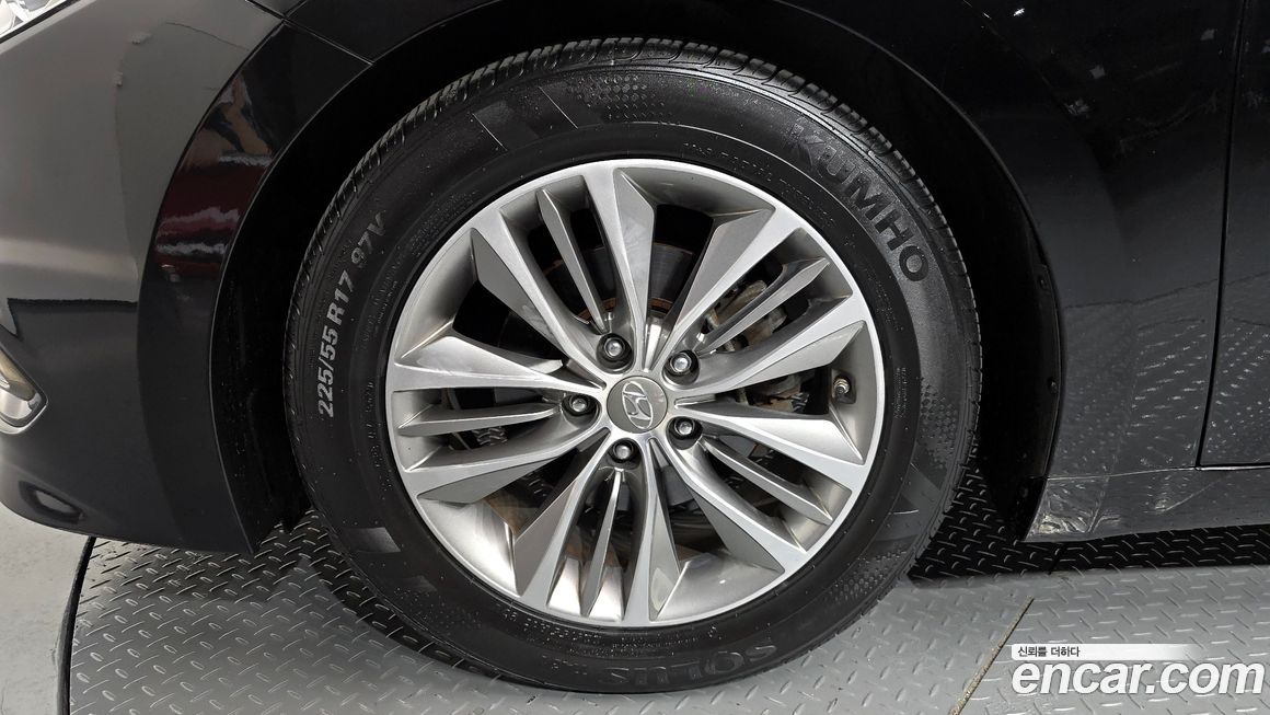 Hyundai Grandeur 2016