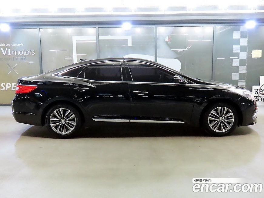Hyundai Grandeur 2016