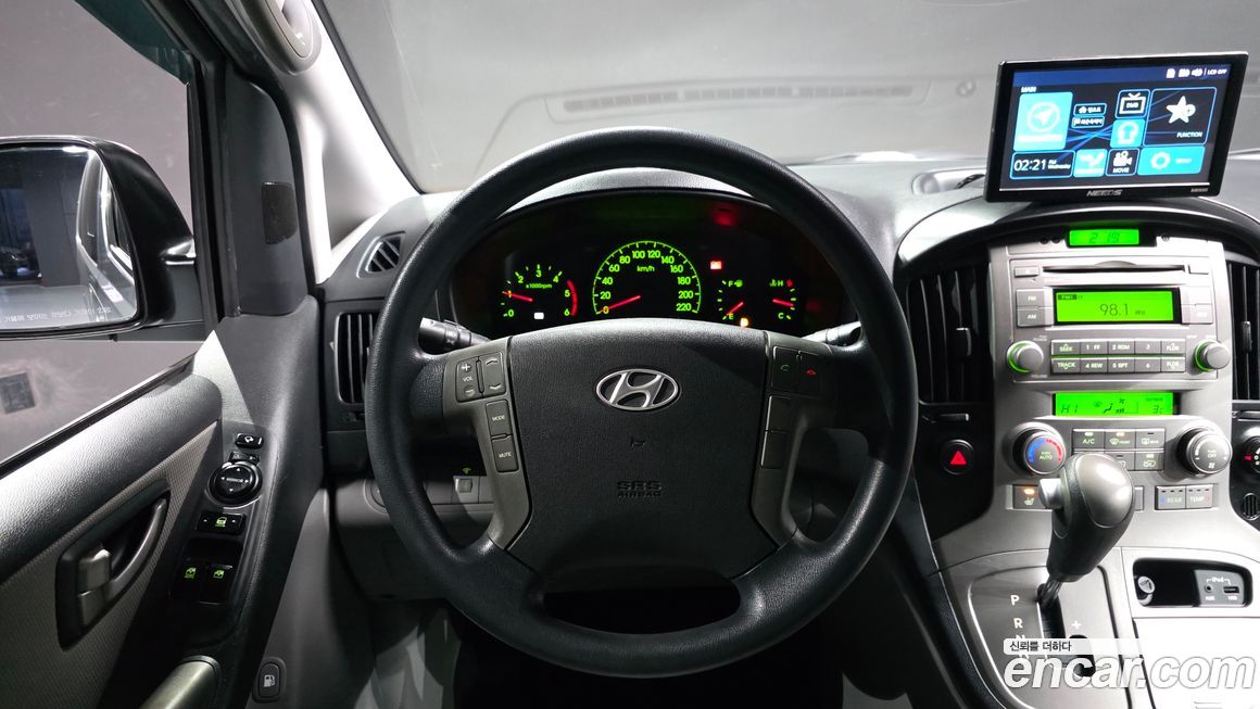 Hyundai Starex 2011