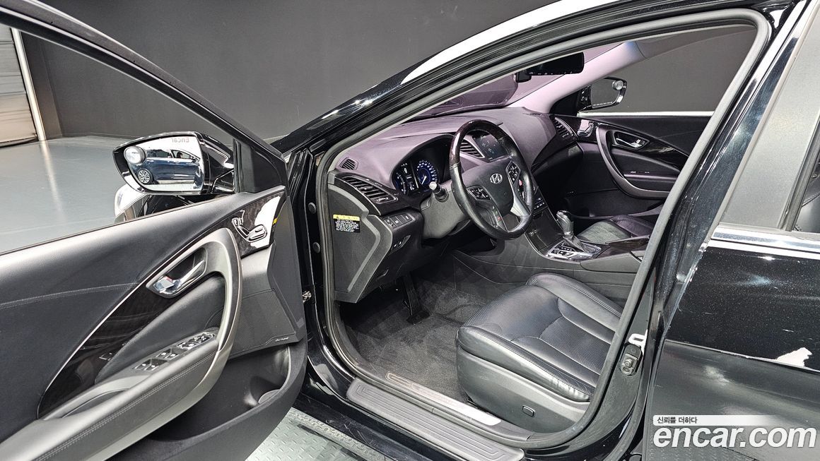 Hyundai Grandeur 2016