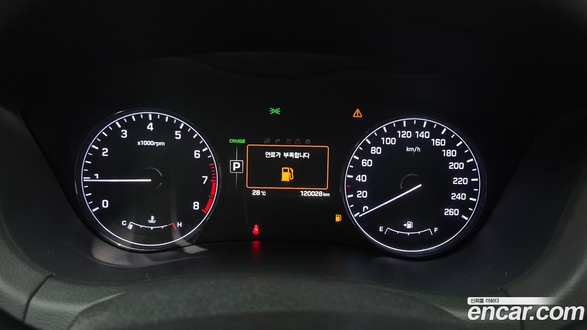 Hyundai Genesis 2016