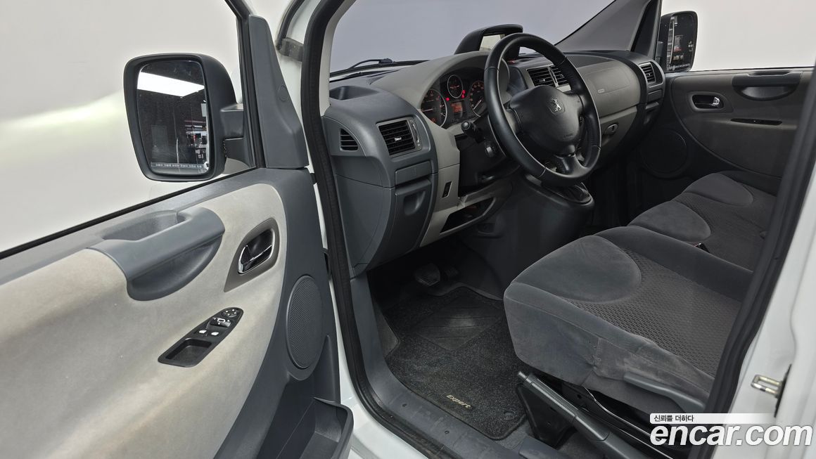 Peugeot Expert 2013