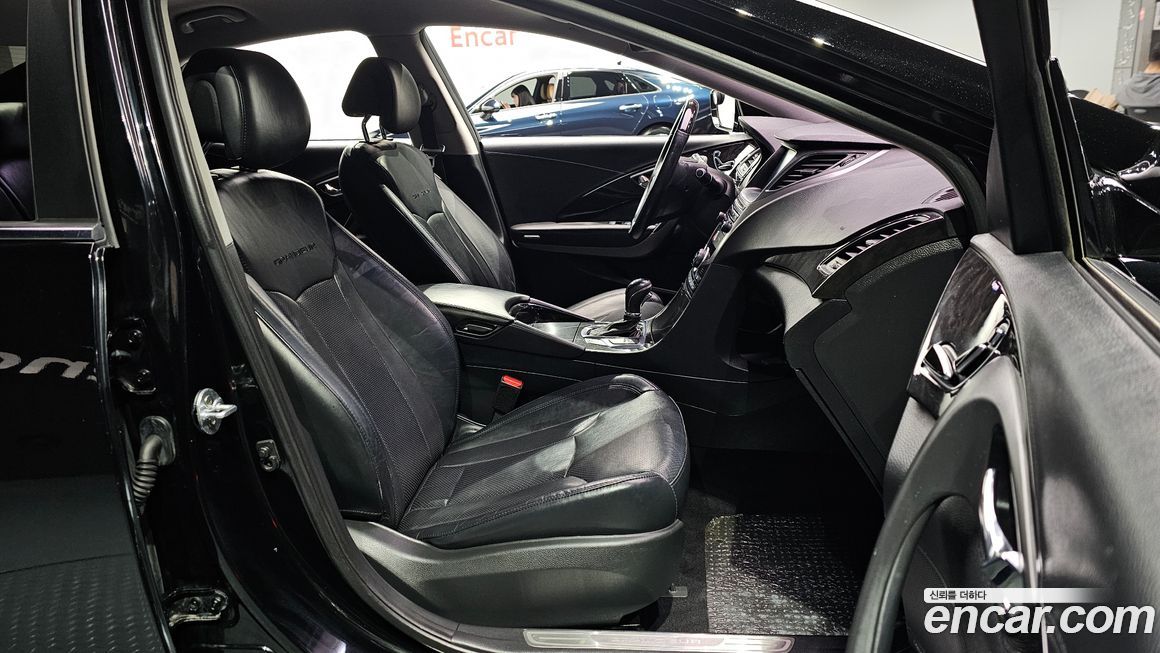 Hyundai Grandeur 2016