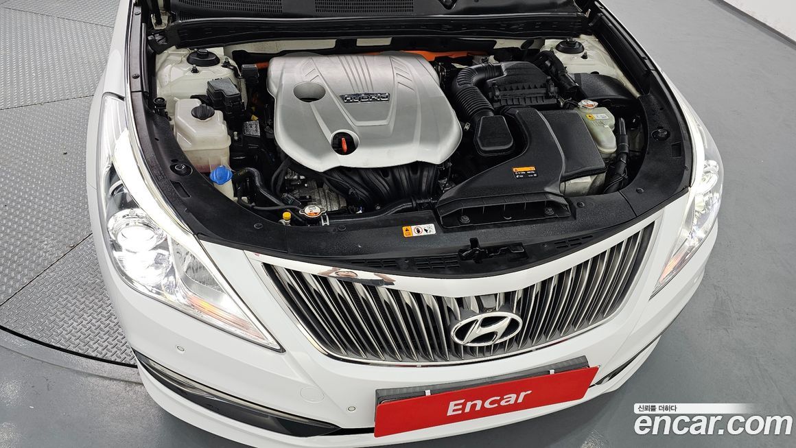 Hyundai Grandeur 2016