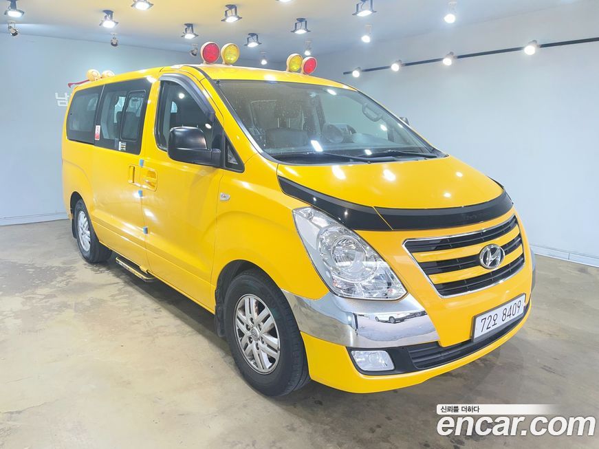 Hyundai Starex 2016