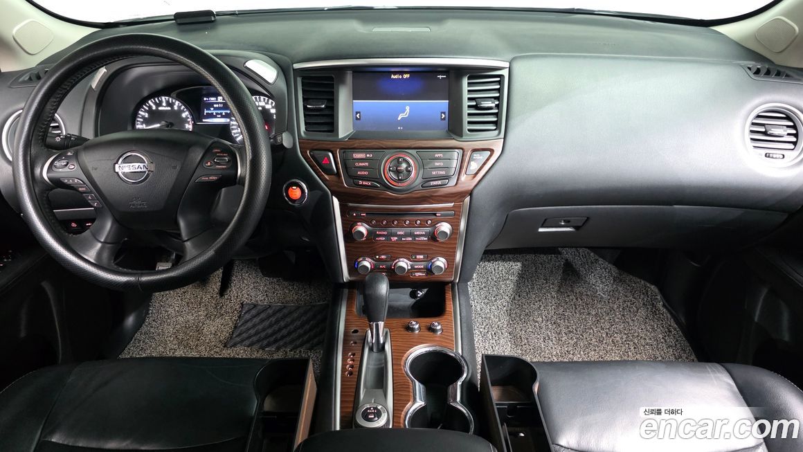 Nissan Pathfinder 2017