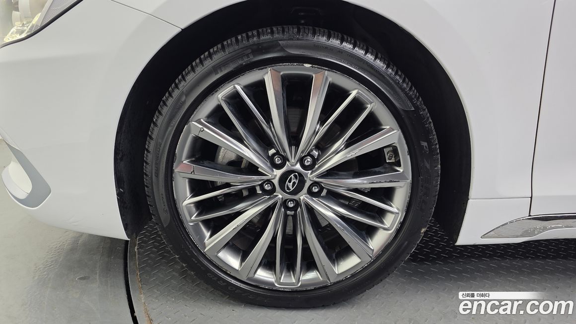 Hyundai Grandeur 2017