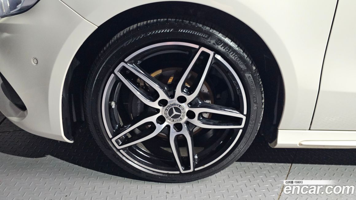 Mercedes-Benz A-Class 2018