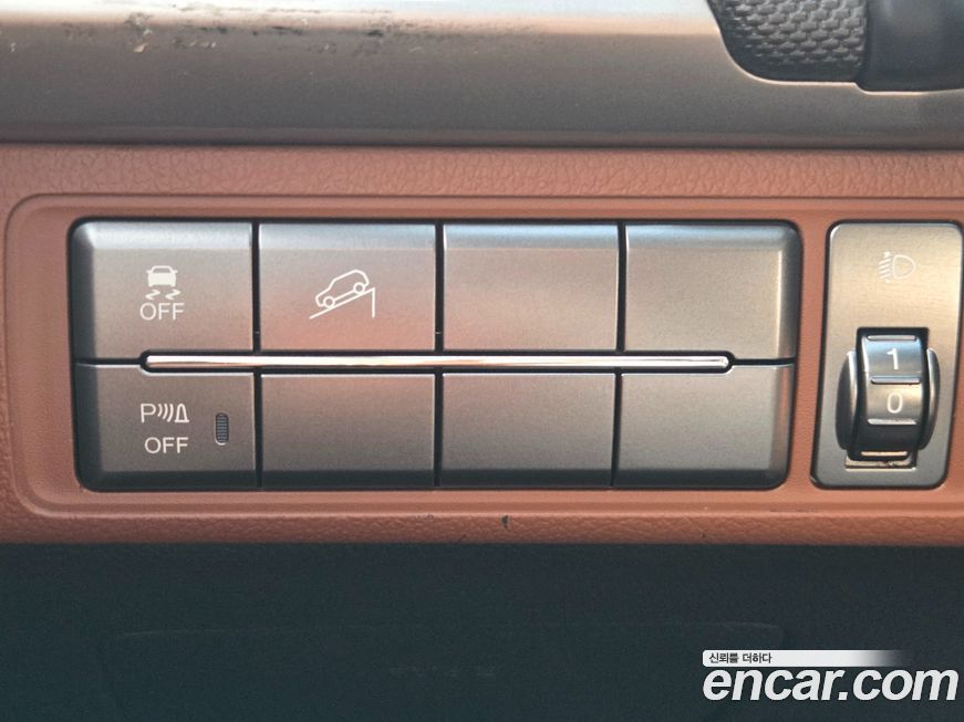 KG_Mobility_Ssangyong Rexton 2019